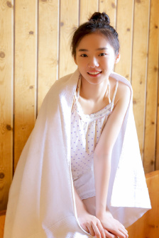 美女来了+视频观看